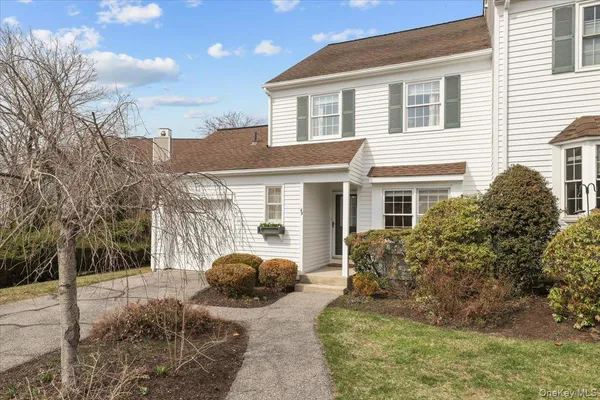 $625,000 | 49 Winterberry Circle, Cross River, NY 10518