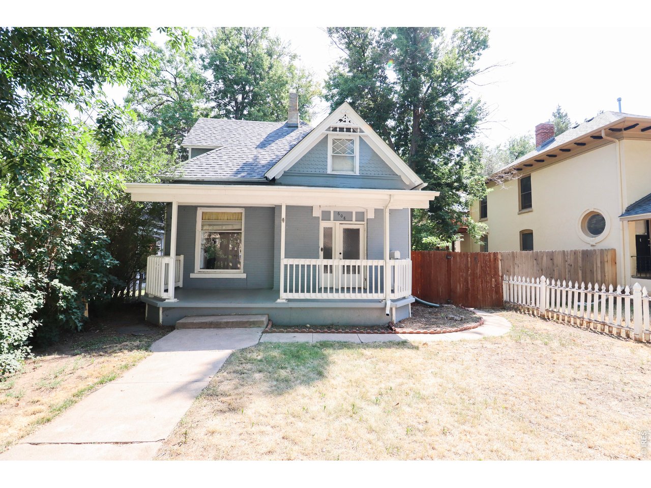 608 South Howes Street Fort Collins, CO 80521 - Photo 1 of 28 front view of a house