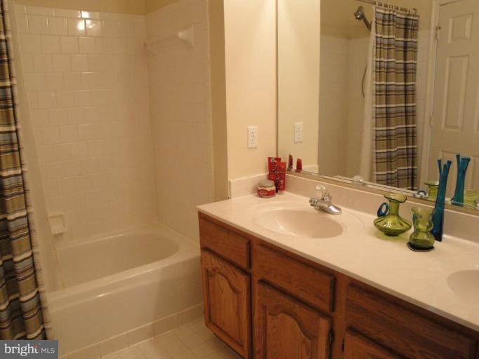 70 Powder View Court Nottingham, MD 21236 - Photo 14 of 25 Master Bath #2