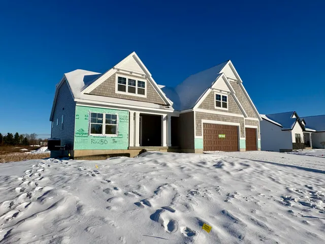$729,900 | 3563 Conrail Drive, Byron Center, MI 49315