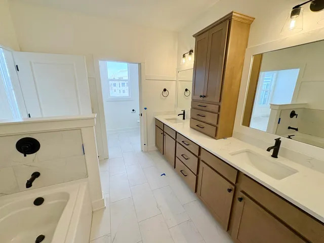 $729,900 | 3563 Conrail Drive, Byron Center, MI 49315