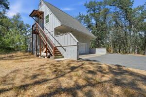 15745 Montgomery Ranch Road Redding, CA 96001 - Photo 42 of 70 Gallery Image 42