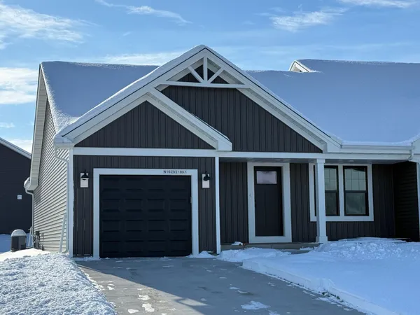 N162W21897 Poppy Road, Jackson, WI 53037