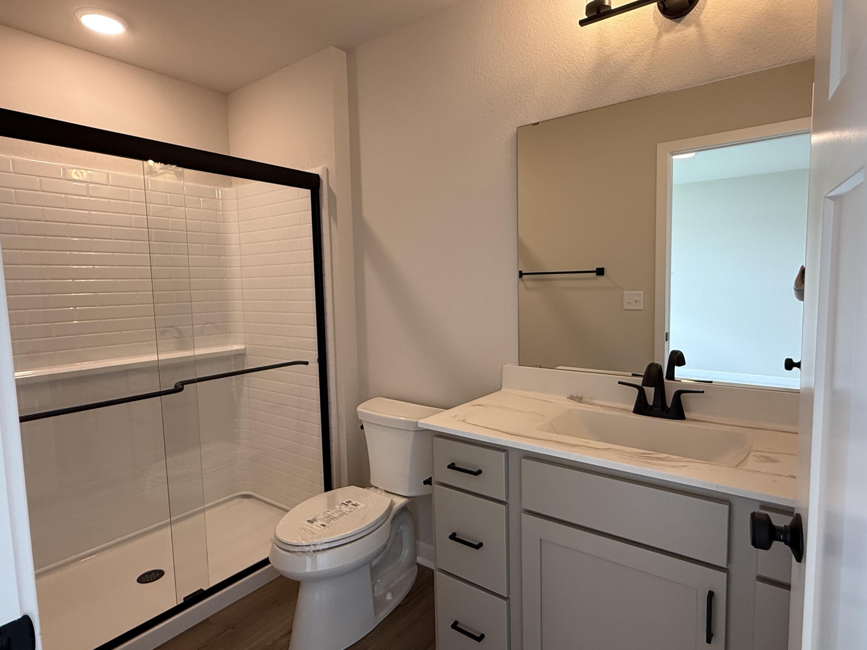 N162W21897 Poppy Road Jackson, WI 53037 - Photo 11 of 17 Primary on suite bath