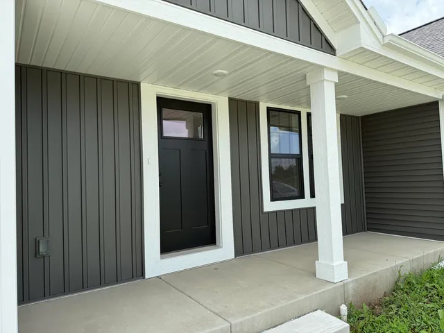 $319,900 | N162W21897 Poppy Road, Jackson, WI 53037