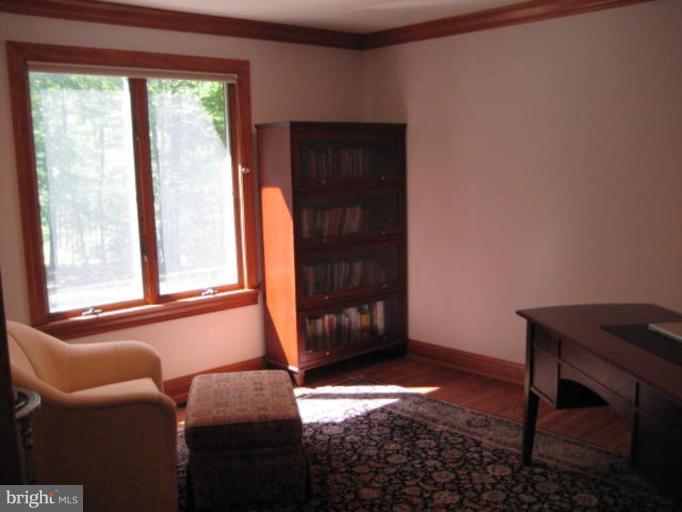 3752 Baker School House Road Manchester, MD 21102 - Photo 12 of 30 Library