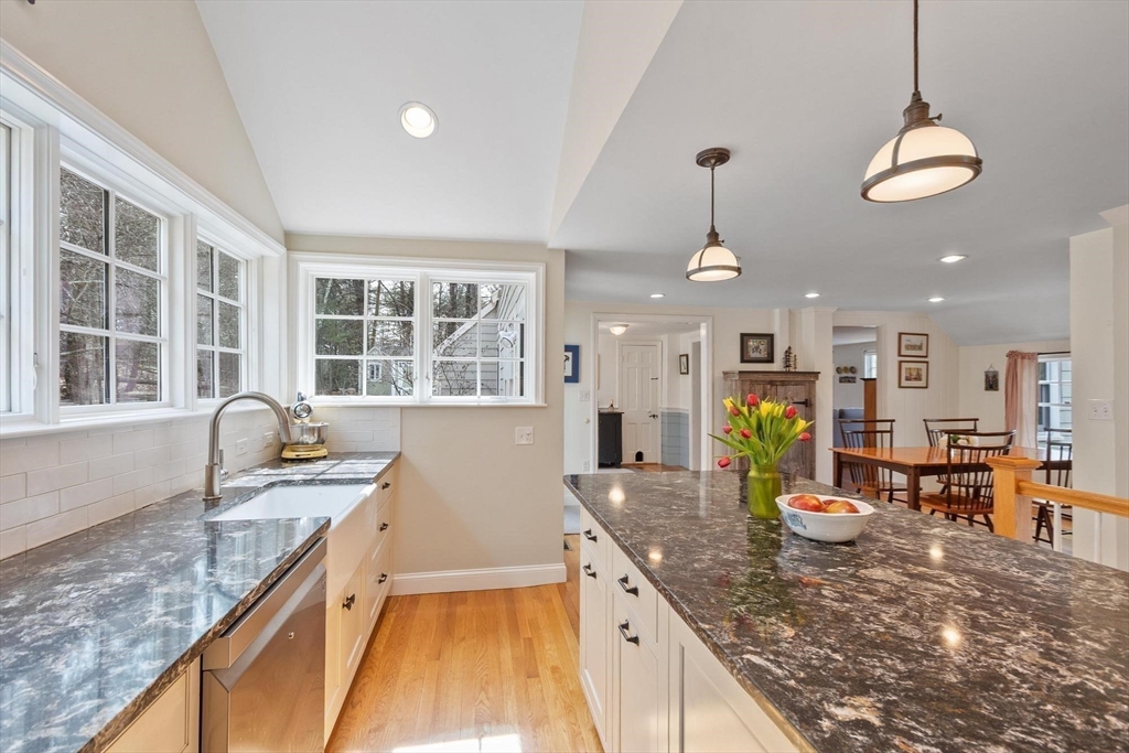 123 Bedford Road Lincoln, MA 01773 - Photo 23 of 40