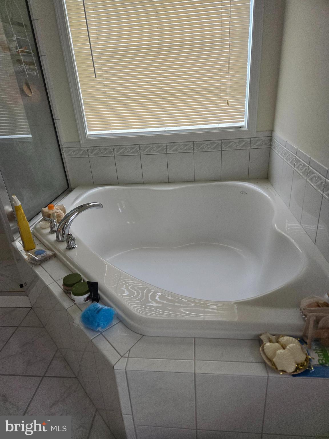 151 Littleworth Road Manahawkin, NJ 08050 - Photo 11 of 11 a bathroom with a bathtub