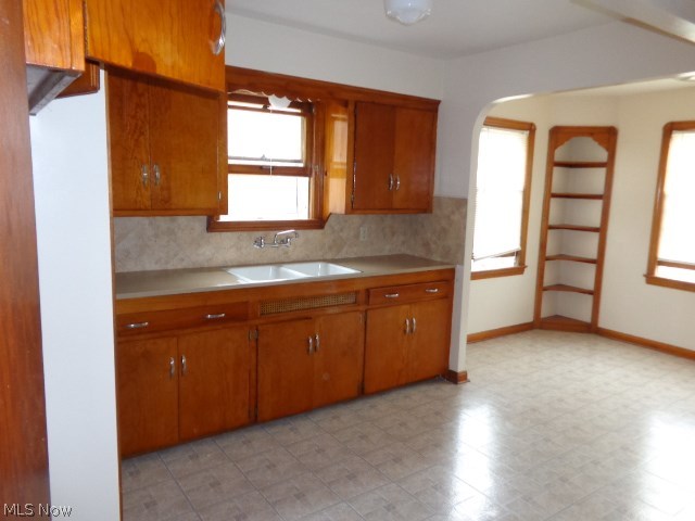 8116 Snow Road Parma, OH 44129 - Photo 6 of 16 Neutral Decor