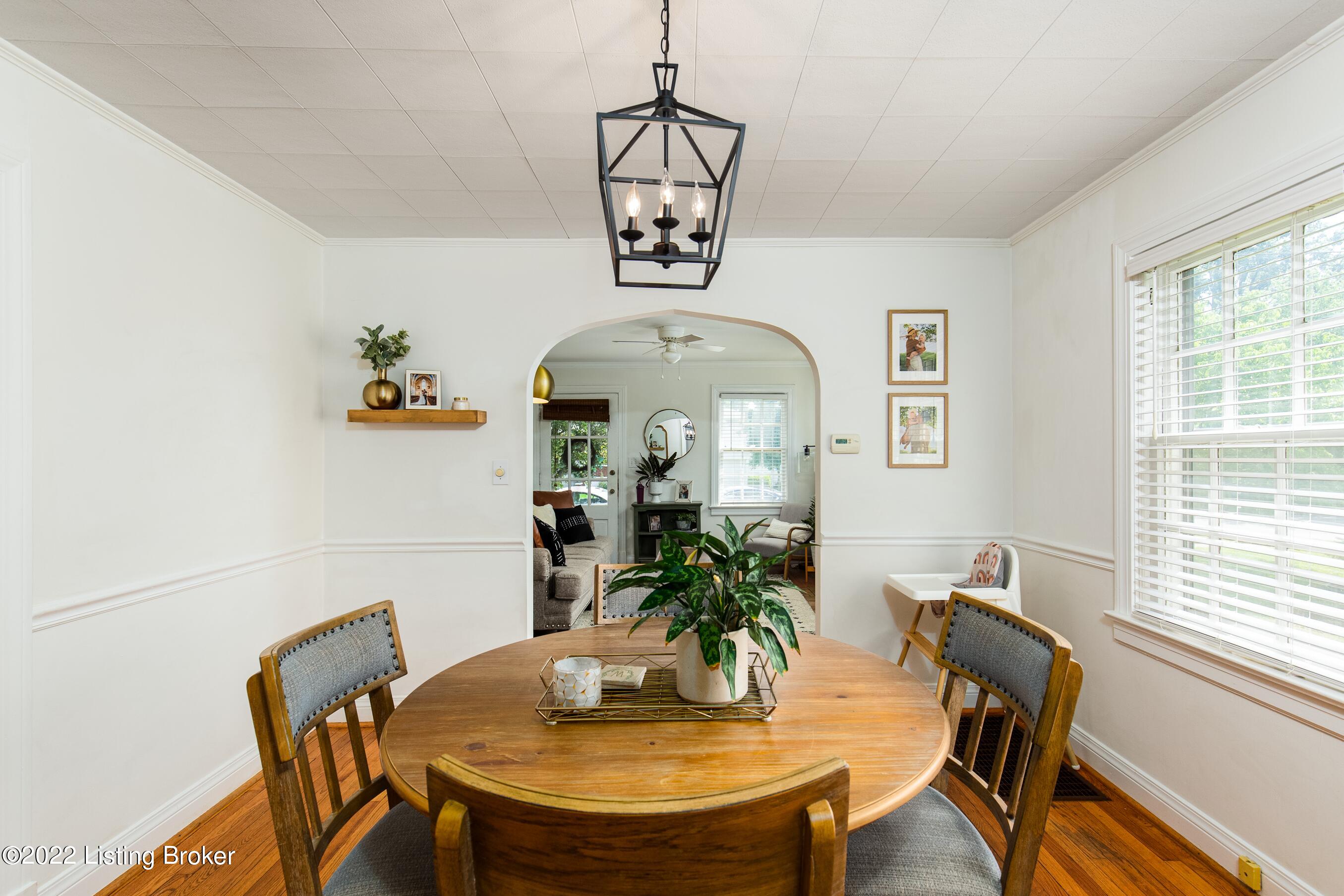 216 Fairlawn Road Louisville, KY 40207 - Photo 15 of 26 216-Fairlawn-Rd-Interiors-6