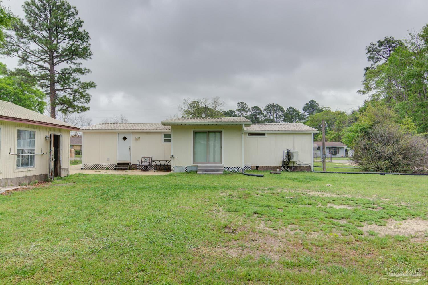 6377 Cotton Road Pensacola, FL 32526 - Photo 10 of 32 Gallery Image 10