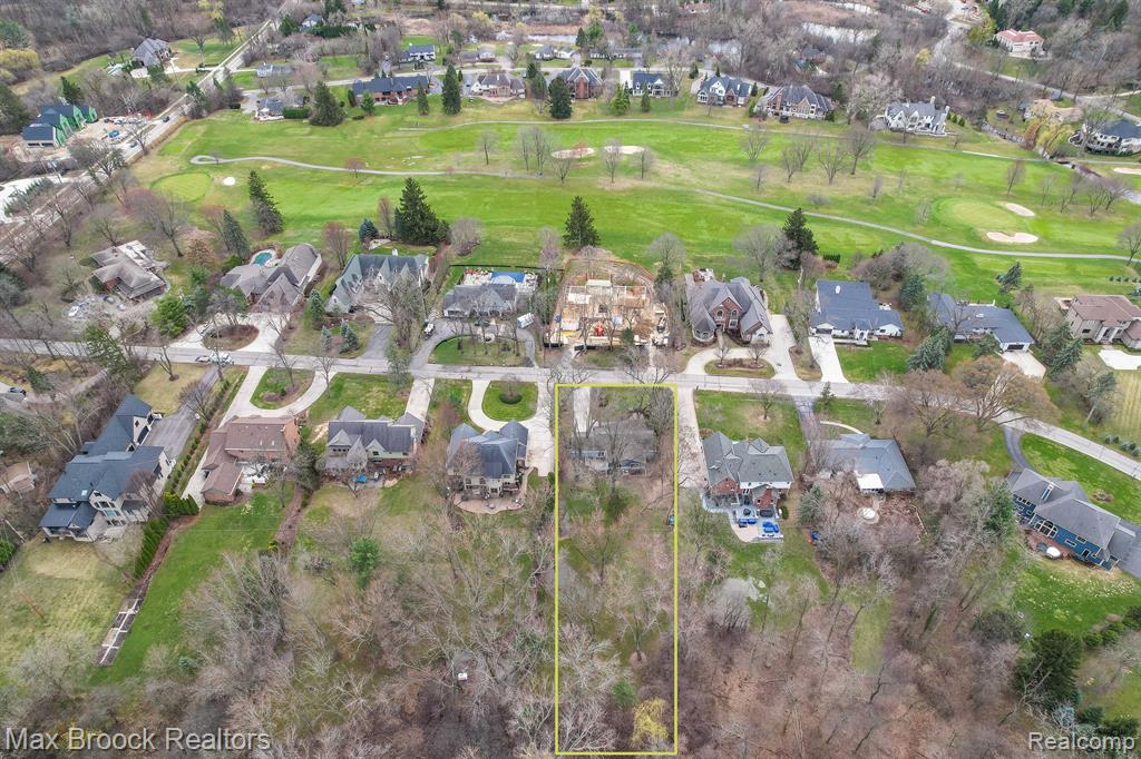 2905 West Hickory Grove Road Bloomfield Hills, MI 48302 - Photo 2 of 25