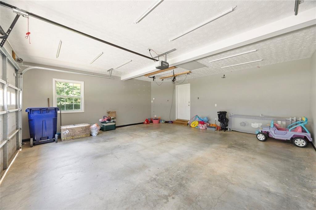 5204 North Helton Road Winston, GA 30187 - Photo 9 of 41