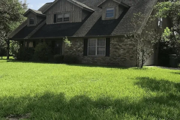 $5,355 | 2800 Country Club Drive, Orange, TX 77630