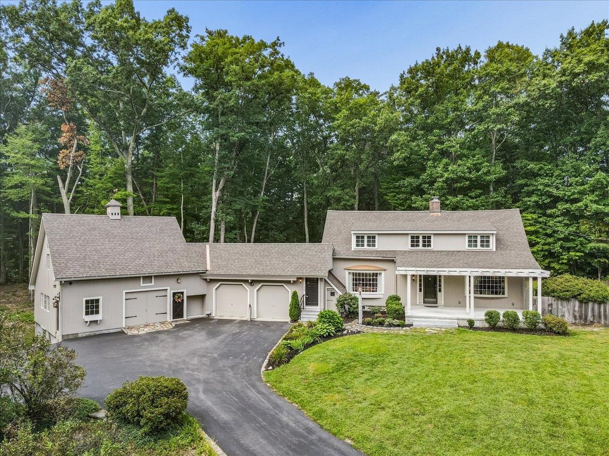 181 Meetinghouse Road Bedford, NH 03110 - Photo 1 of 49 Gallery Image 1