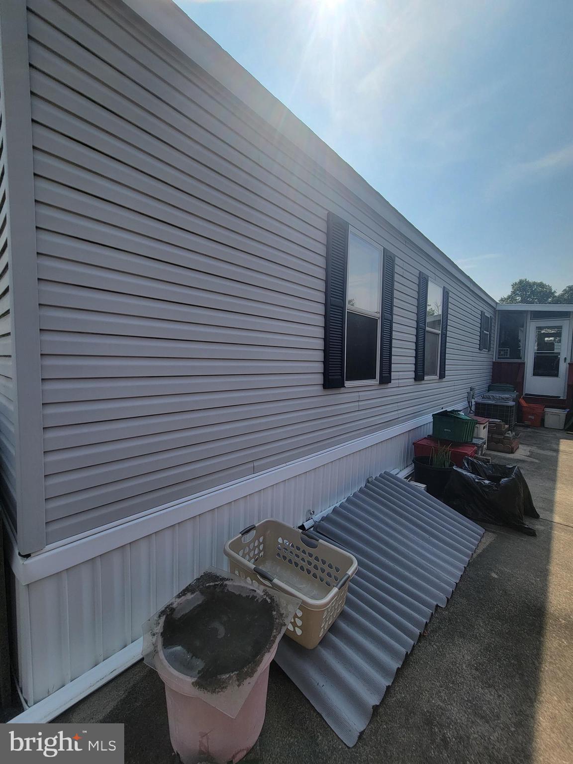 998 South Krocks Road Allentown, PA 18106 - Photo 4 of 45
