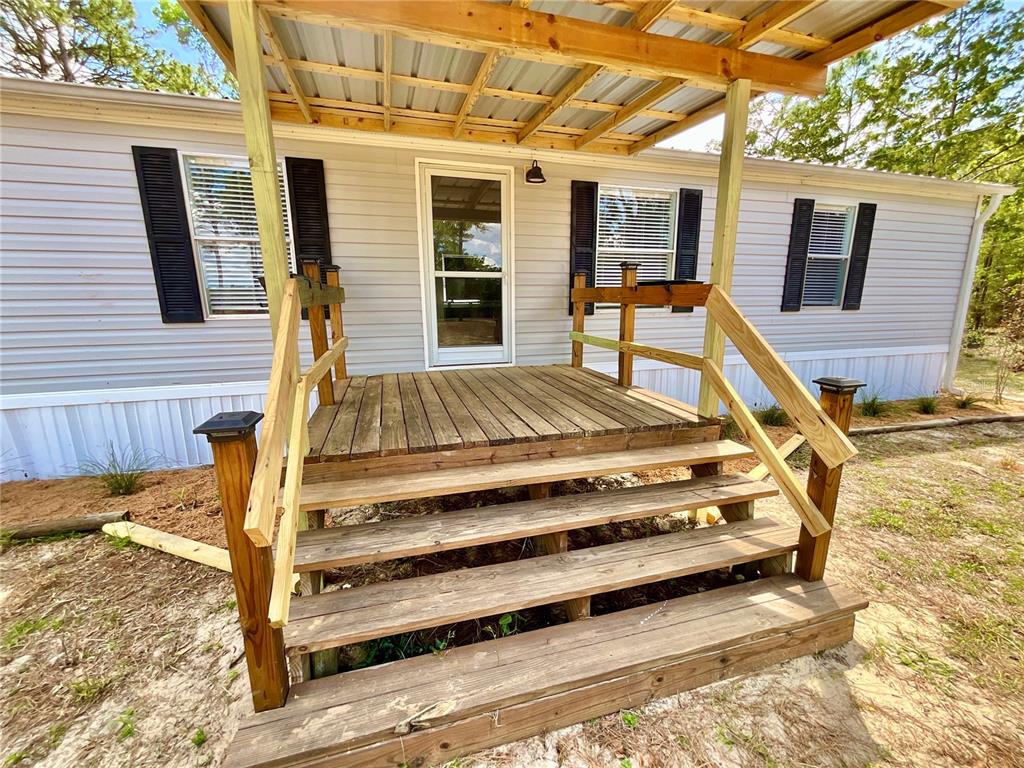 175 Whirlwind Loop Hawthorne, FL 32640 - Photo 23 of 64