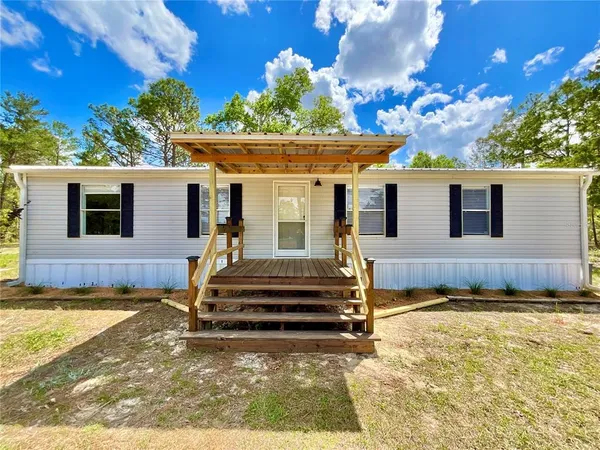 $294,900 | 175 Whirlwind Loop, Hawthorne, FL 32640