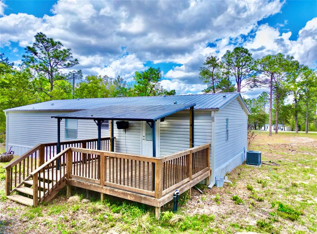 175 Whirlwind Loop Hawthorne, FL 32640 - Photo 10 of 64