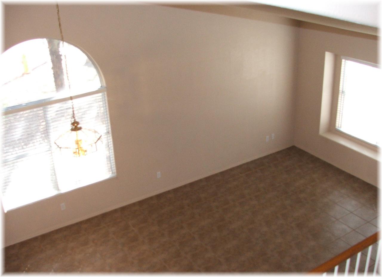 1654 West Boston Street Chandler, AZ 85224 - Photo 3 of 13 Formal living and dining areas