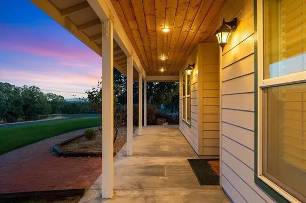 $699,000 | 15125 Kobbuntie, Red Bluff, CA 96080
