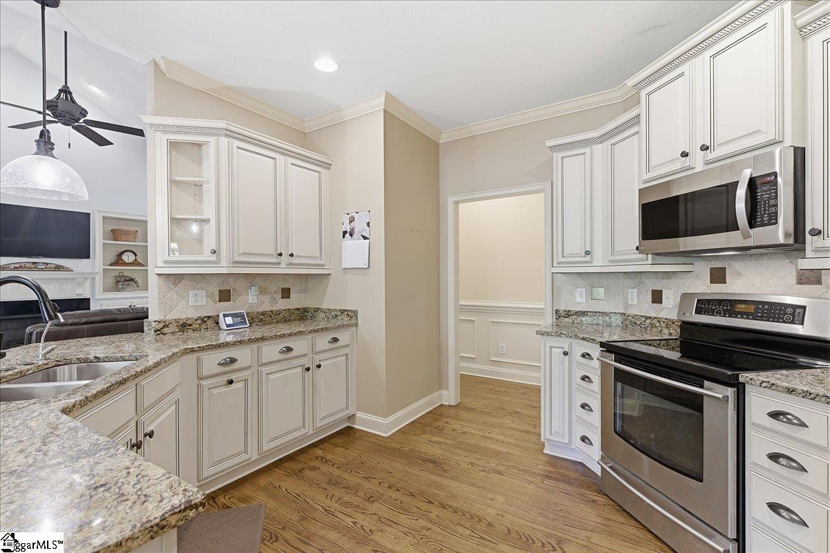 128 Fox Farm Way Greer, SC 29651 - Photo 18 of 49