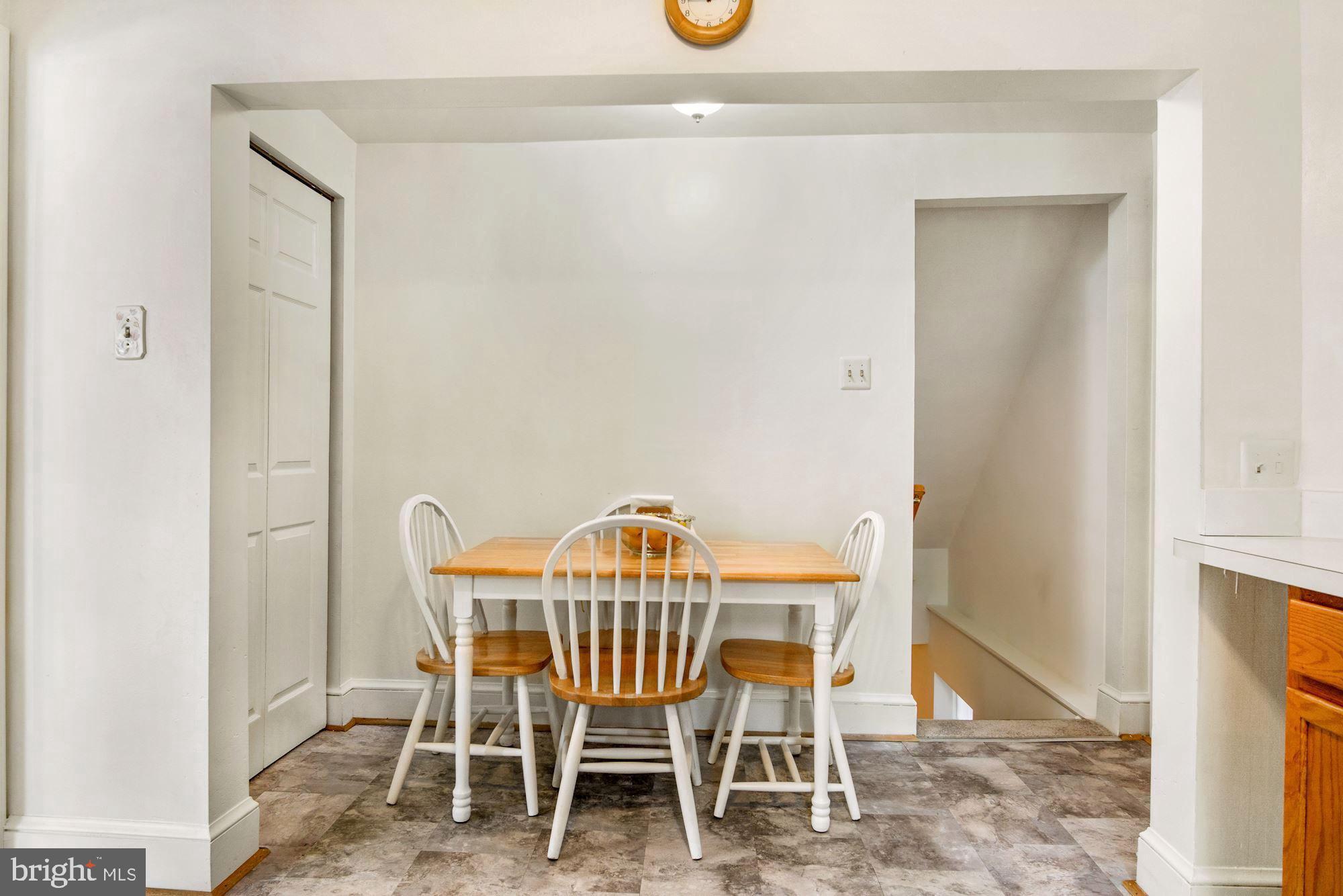 303 East Glebe Road Alexandria, VA 22305 - Photo 12 of 38 Kitchen