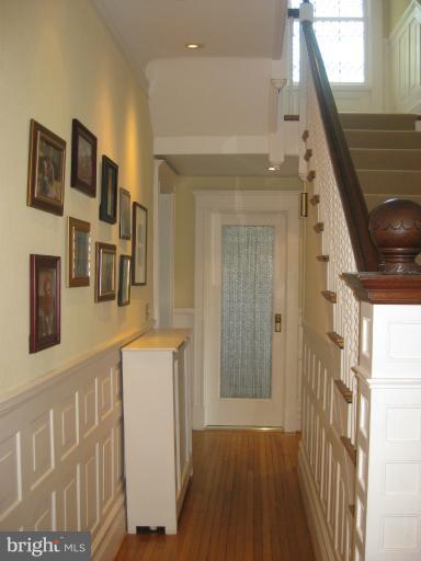401 Woodlawn Road Baltimore, MD 21210 - Photo 15 of 29 Interior (General)