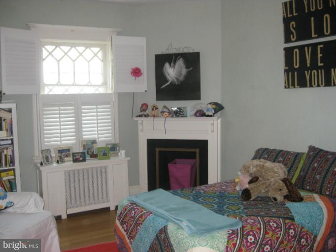401 Woodlawn Road Baltimore, MD 21210 - Photo 22 of 29 Bedroom