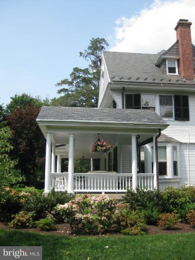 401 Woodlawn Road Baltimore, MD 21210 - Photo 6 of 29 Exterior (General)