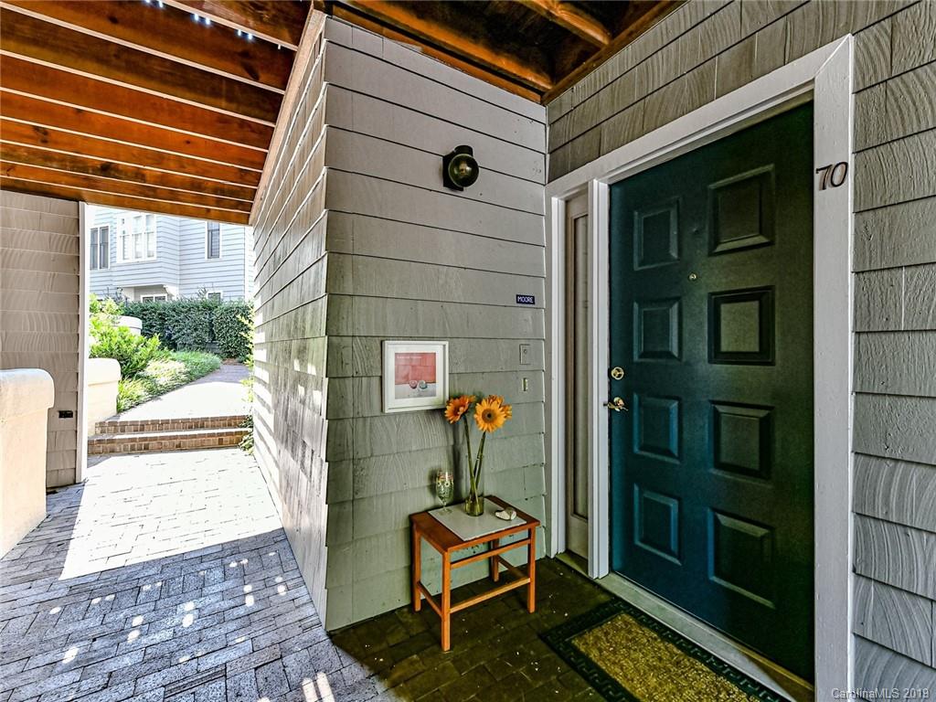 226 Queens Road, Unit 70 Charlotte, NC 28204 - Photo 3 of 34 Gallery Image 3