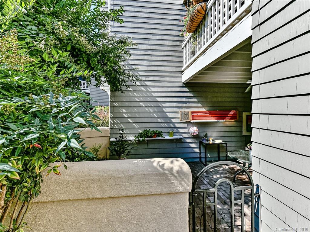 226 Queens Road, Unit 70 Charlotte, NC 28204 - Photo 22 of 34 Gallery Image 22