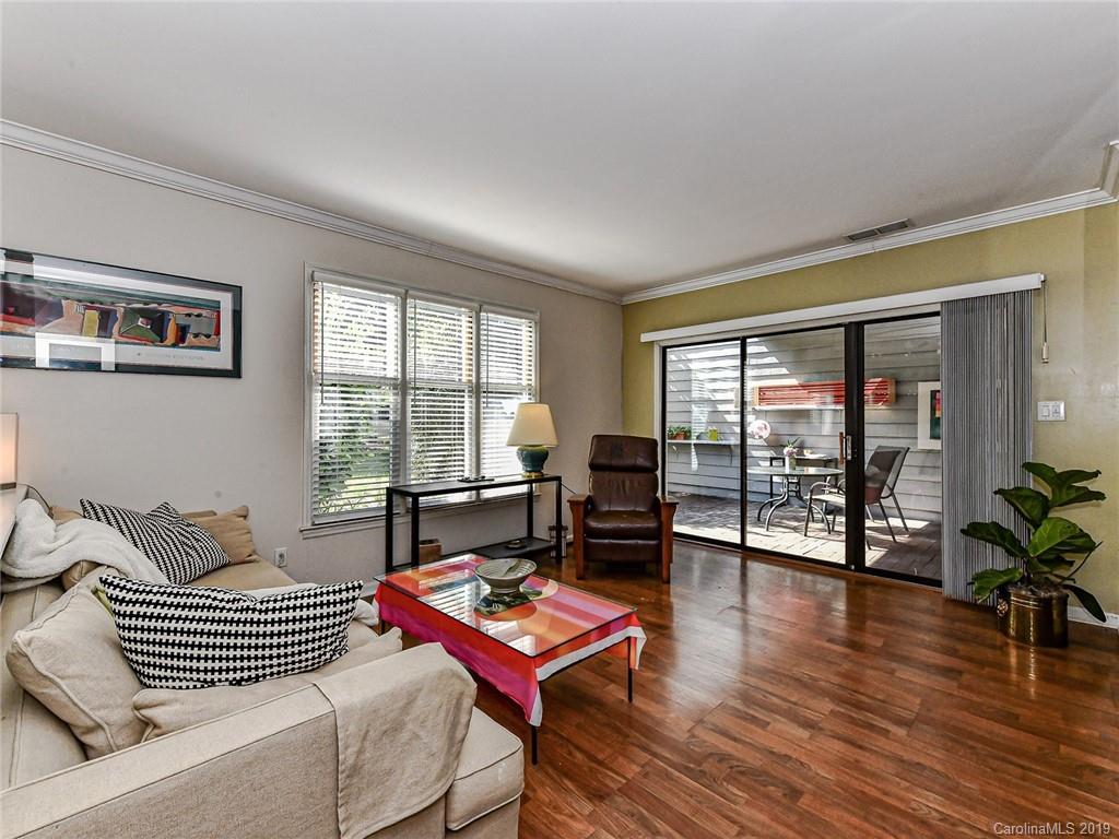 226 Queens Road, Unit 70 Charlotte, NC 28204 - Photo 8 of 34 Gallery Image 8
