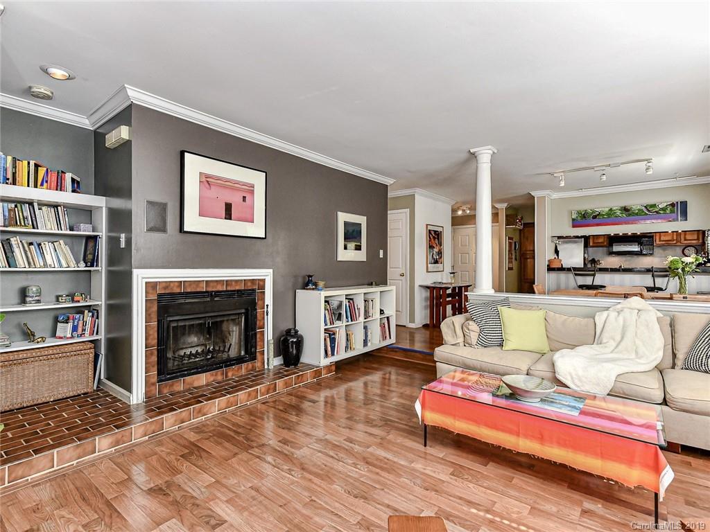226 Queens Road, Unit 70 Charlotte, NC 28204 - Photo 10 of 34 Gallery Image 10