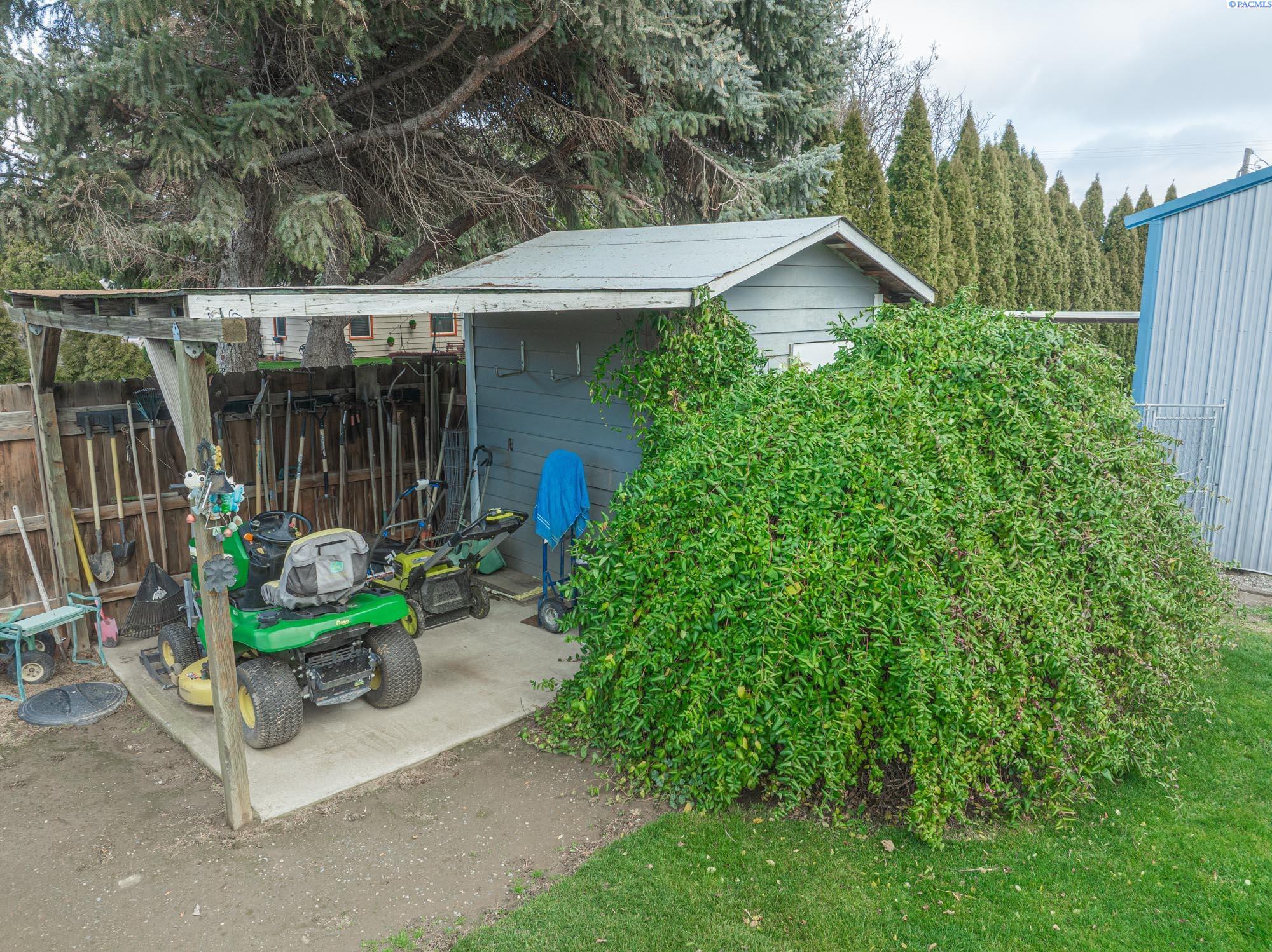 52706 North Evert Road Benton City, WA 99320 - Photo 49 of 50 Gallery Image 49