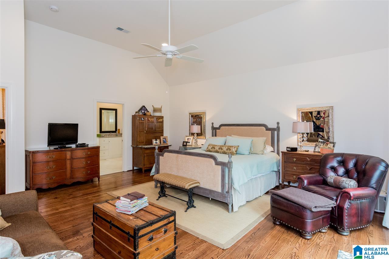 1511 Ridge Road Birmingham, AL 35209 - Photo 20 of 43