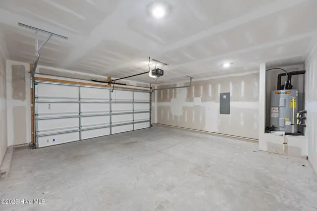 $2,250 | 4112 Ocracoke Court, New Bern, NC 28560