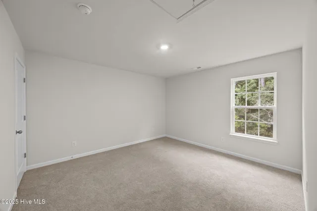 $2,250 | 4112 Ocracoke Court, New Bern, NC 28560