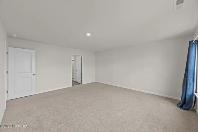 $2,250 | 4112 Ocracoke Court, New Bern, NC 28560