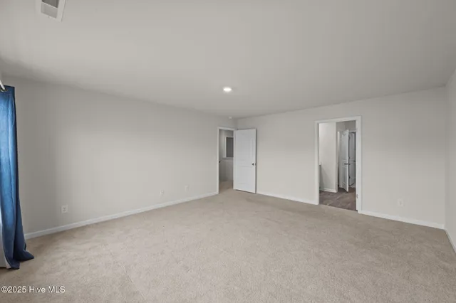 $2,250 | 4112 Ocracoke Court, New Bern, NC 28560