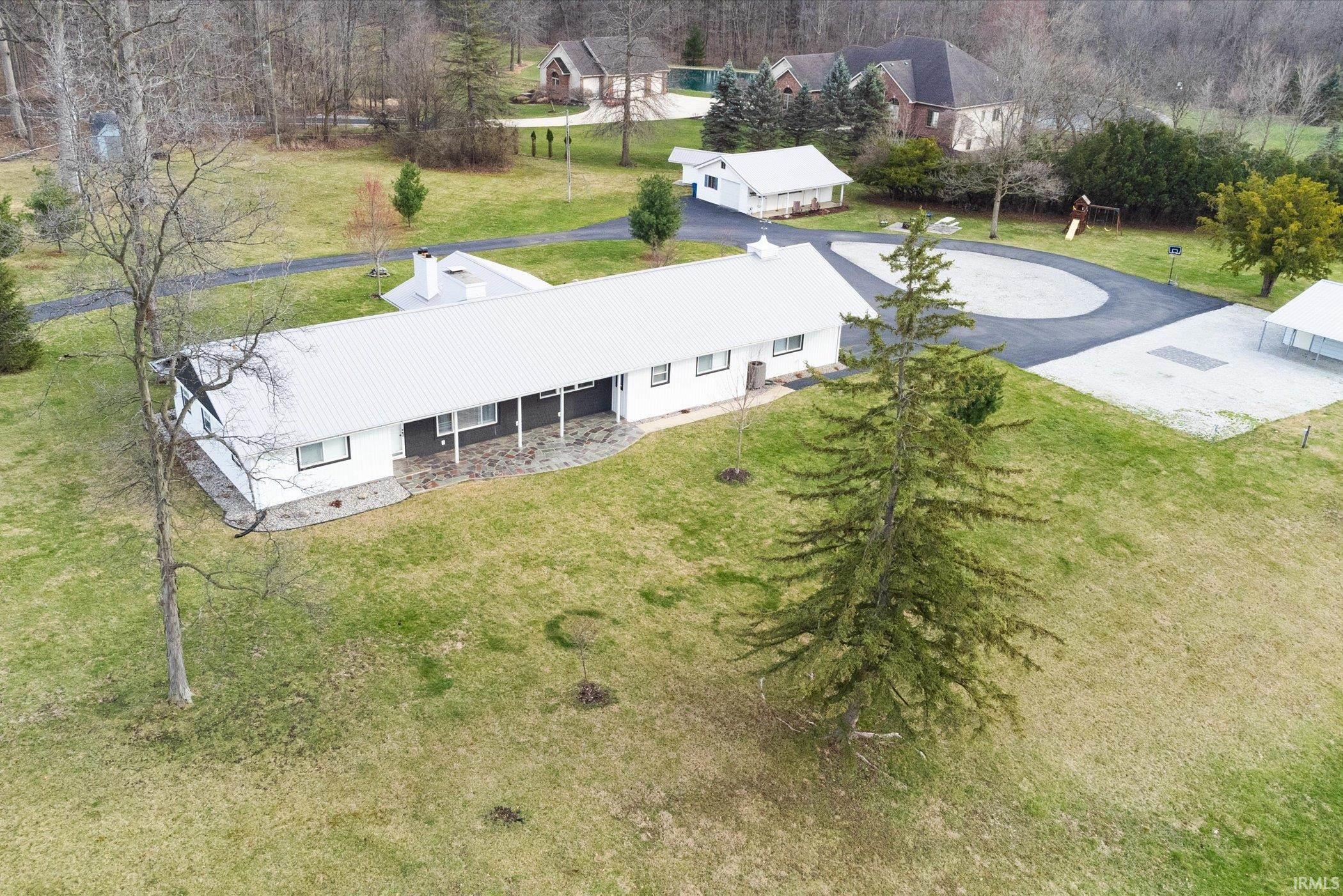 5811 Bass Road Fort Wayne, IN 46808 - Photo 1 of 36