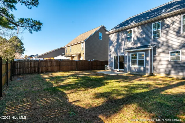 $324,900 | 825 Jade Lane, Winterville, NC 28590