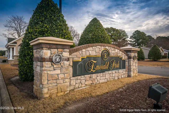 $324,900 | 825 Jade Lane, Winterville, NC 28590