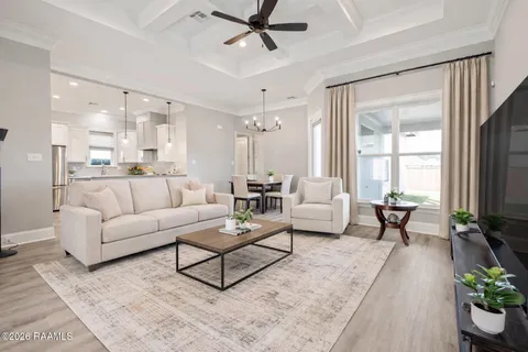 $344,000 | 203 Olivewood Drive, Lafayette, LA 70508