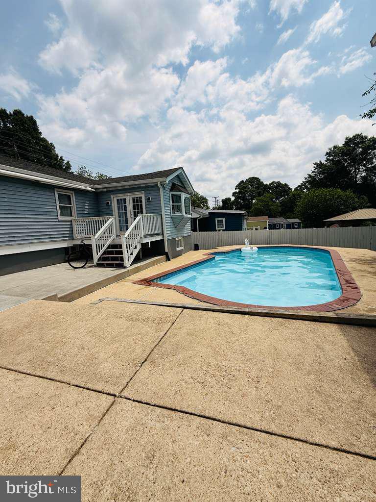 5923 Berwyn Road College Park, MD 20740 - Photo 41 of 51 a view of outdoor space with swimming pool