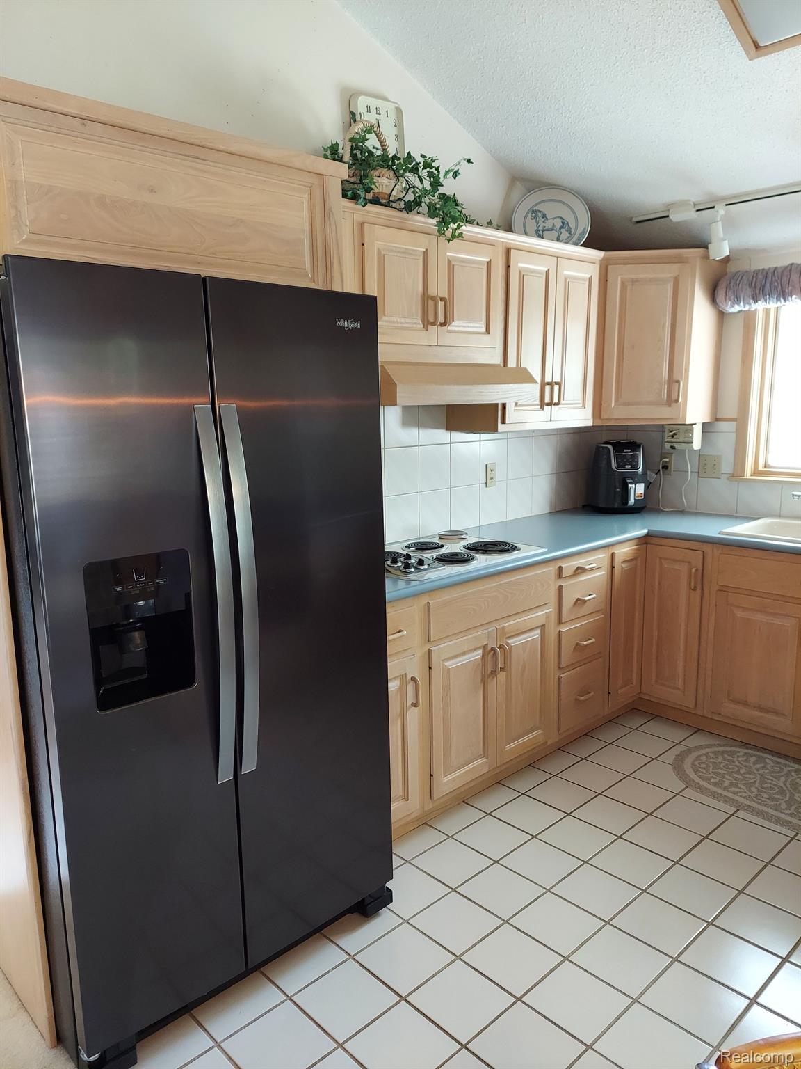 6221 Calkins Road Flint, MI 48532 - Photo 22 of 26 Gallery Image 22