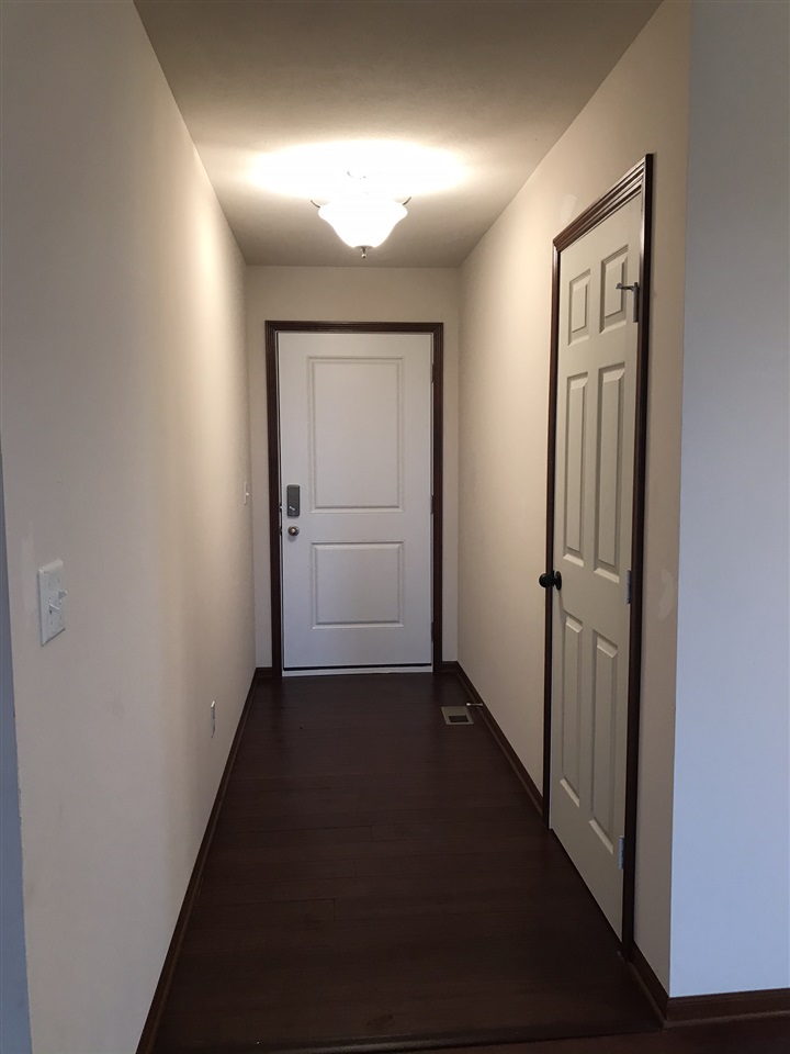 6915 Winterberry Road Loves Park, IL 61111 - Photo 3 of 15