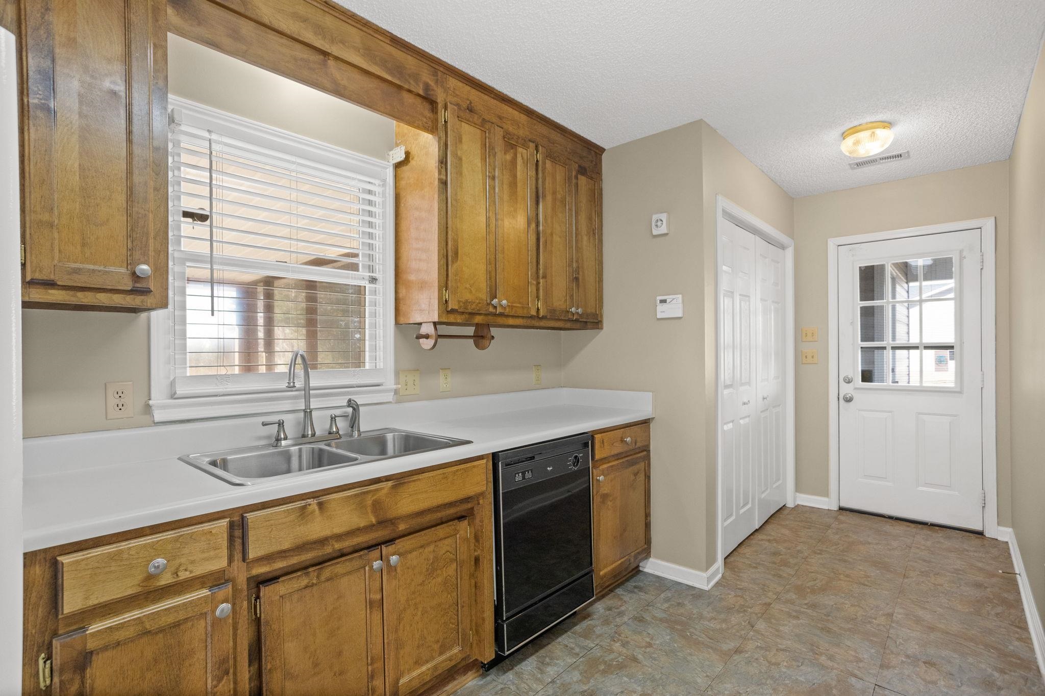 5435 Parris Bridge Road Boiling Springs, SC 29316 - Photo 12 of 27