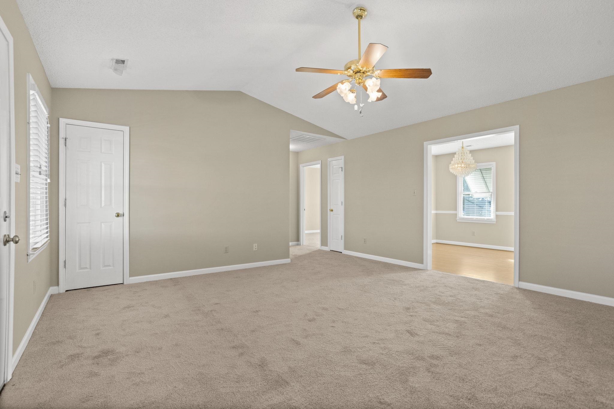 5435 Parris Bridge Road Boiling Springs, SC 29316 - Photo 6 of 27