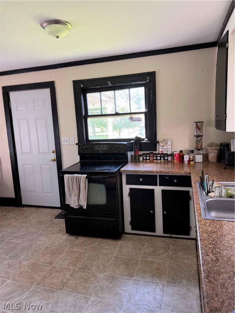 226 2nd Street Southwest Brewster, OH 44613 - Photo 7 of 17